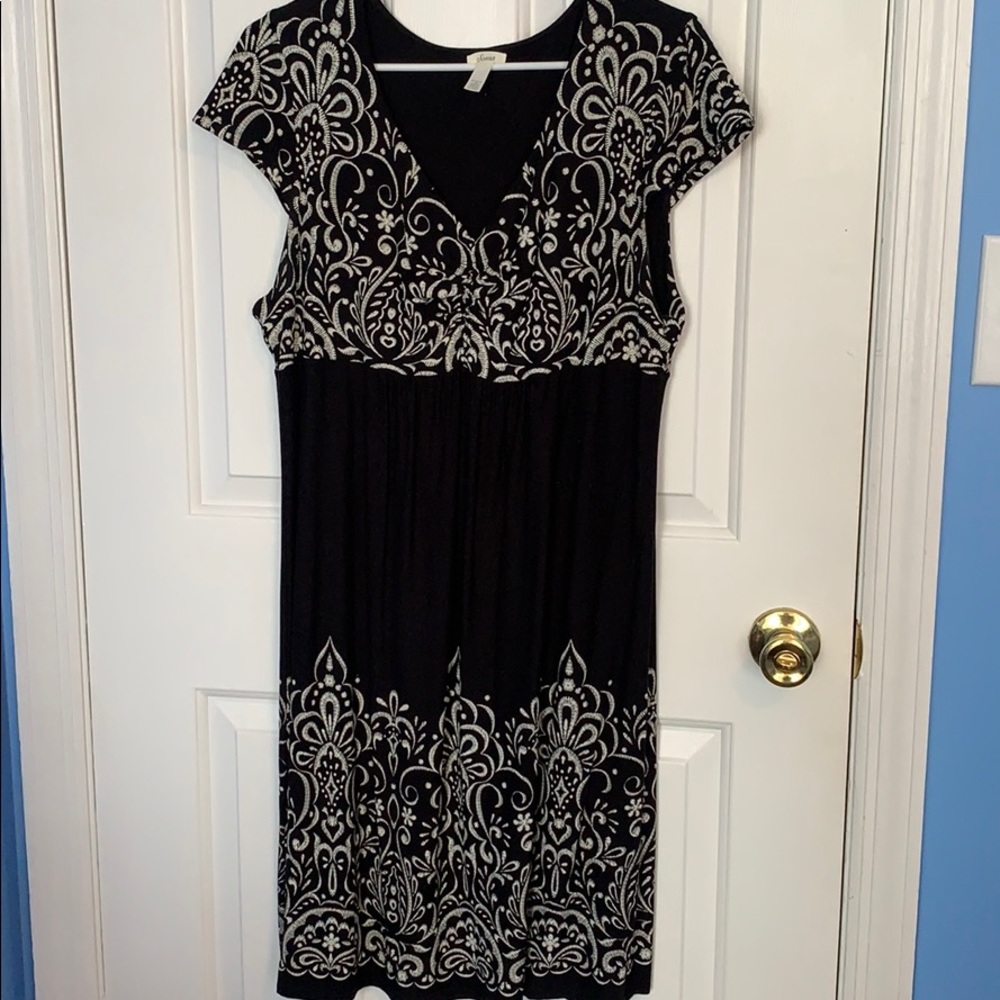 NWOT- Soma Black and White Patterned Dress